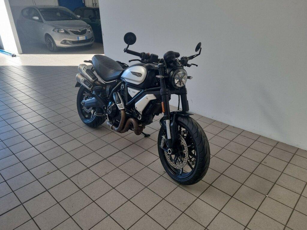 SCRAMBLER 1100