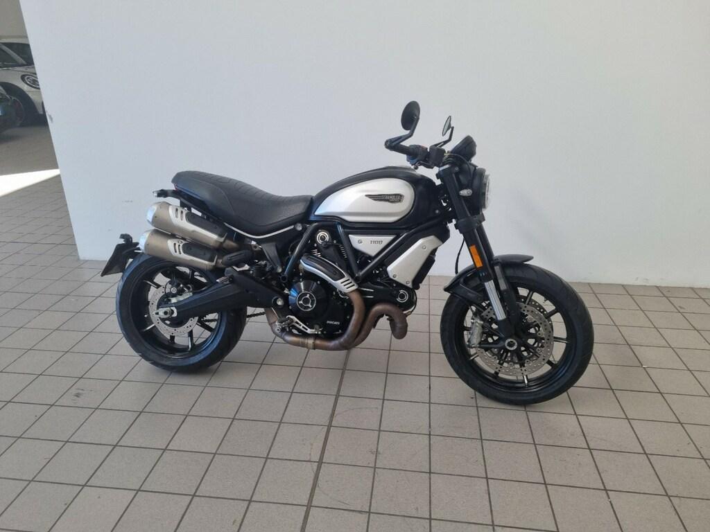 SCRAMBLER 1100