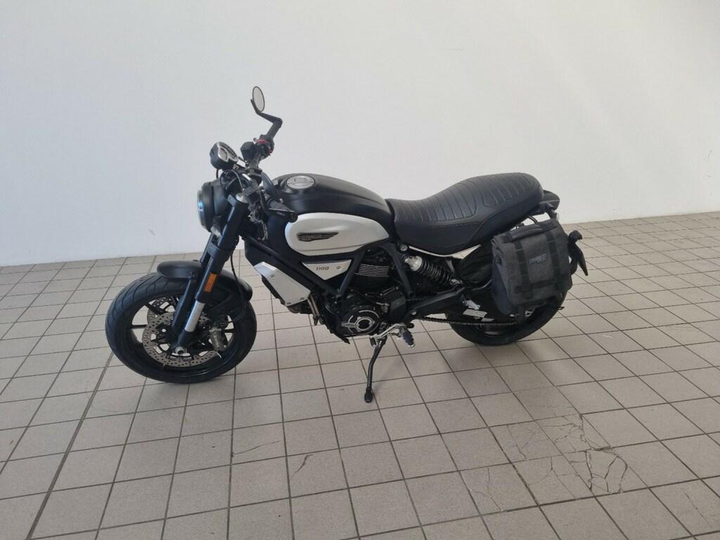 SCRAMBLER 1100