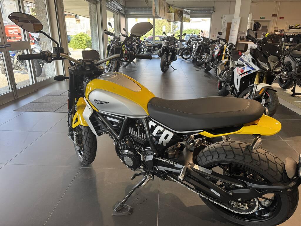 SCRAMBLER 800