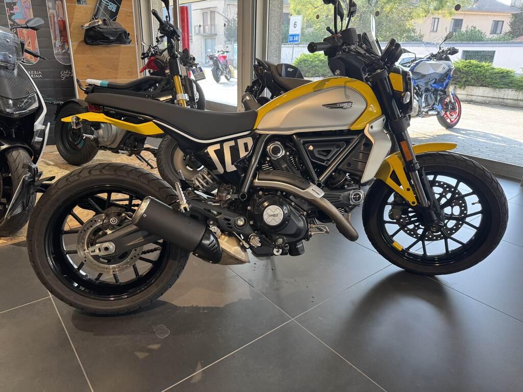 SCRAMBLER 800