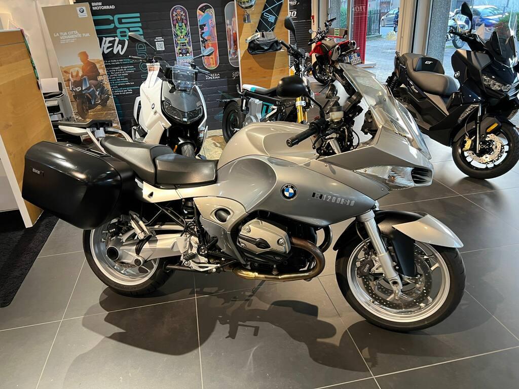 R 1200 ST