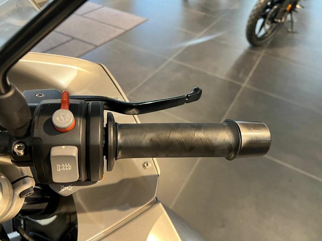 R 1200 ST