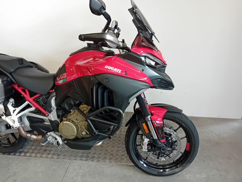 MULTISTRADA V4