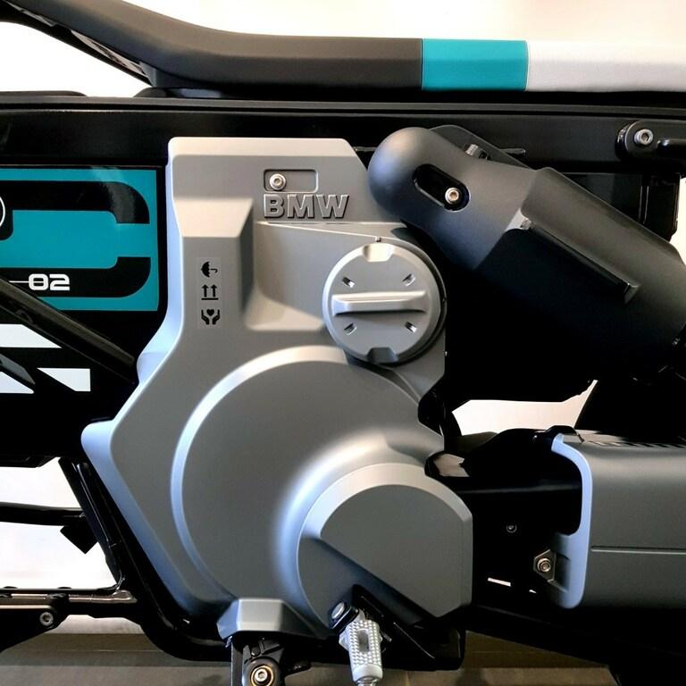 CE 02