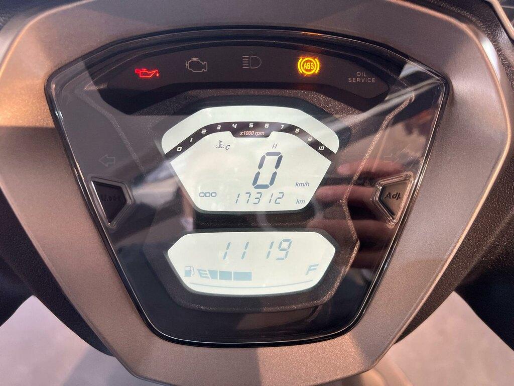 AGILITY 300