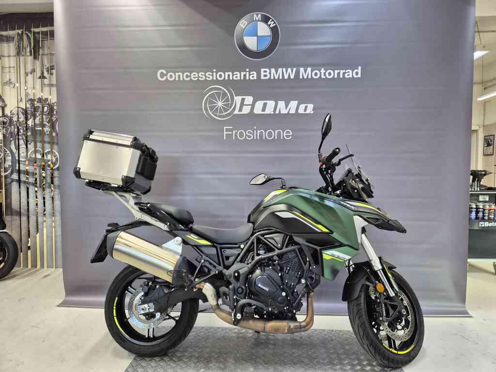 TRK 702