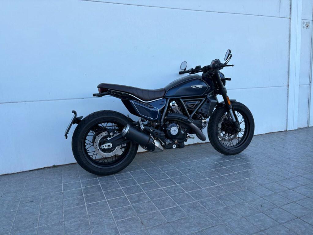 SCRAMBLER 800