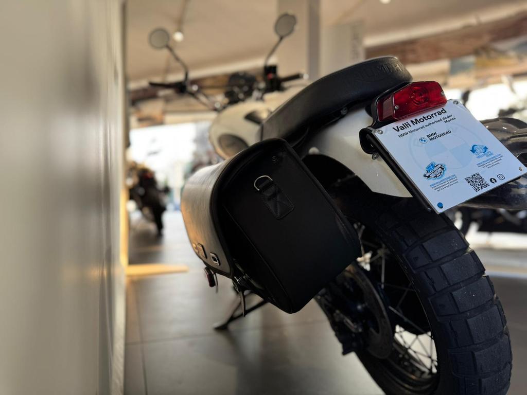 SCRAMBLER 865