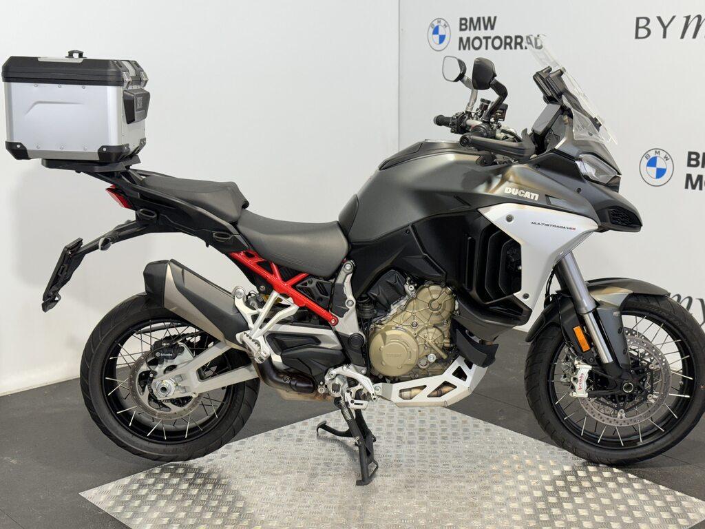 MULTISTRADA V4