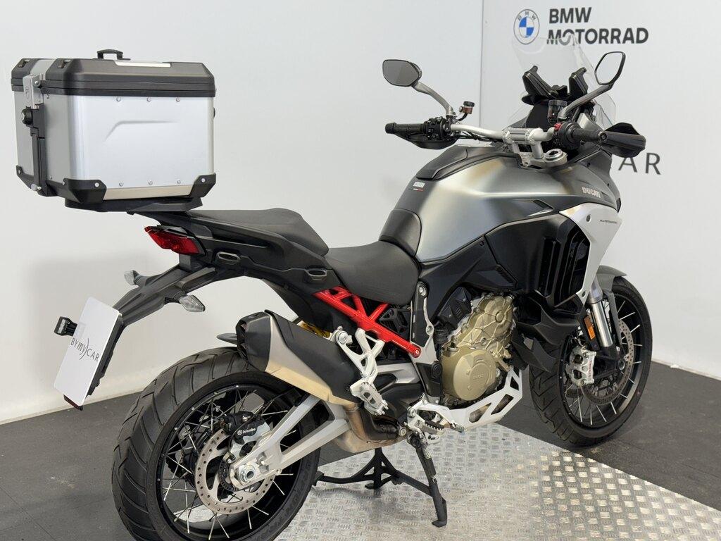 MULTISTRADA V4