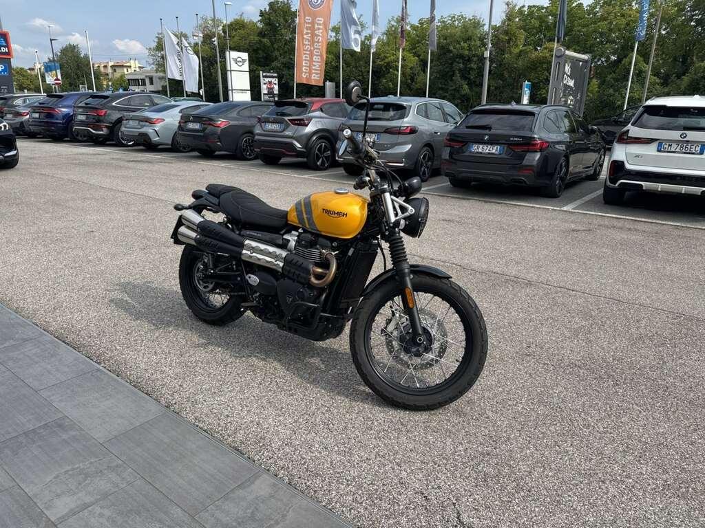 SCRAMBLER 900