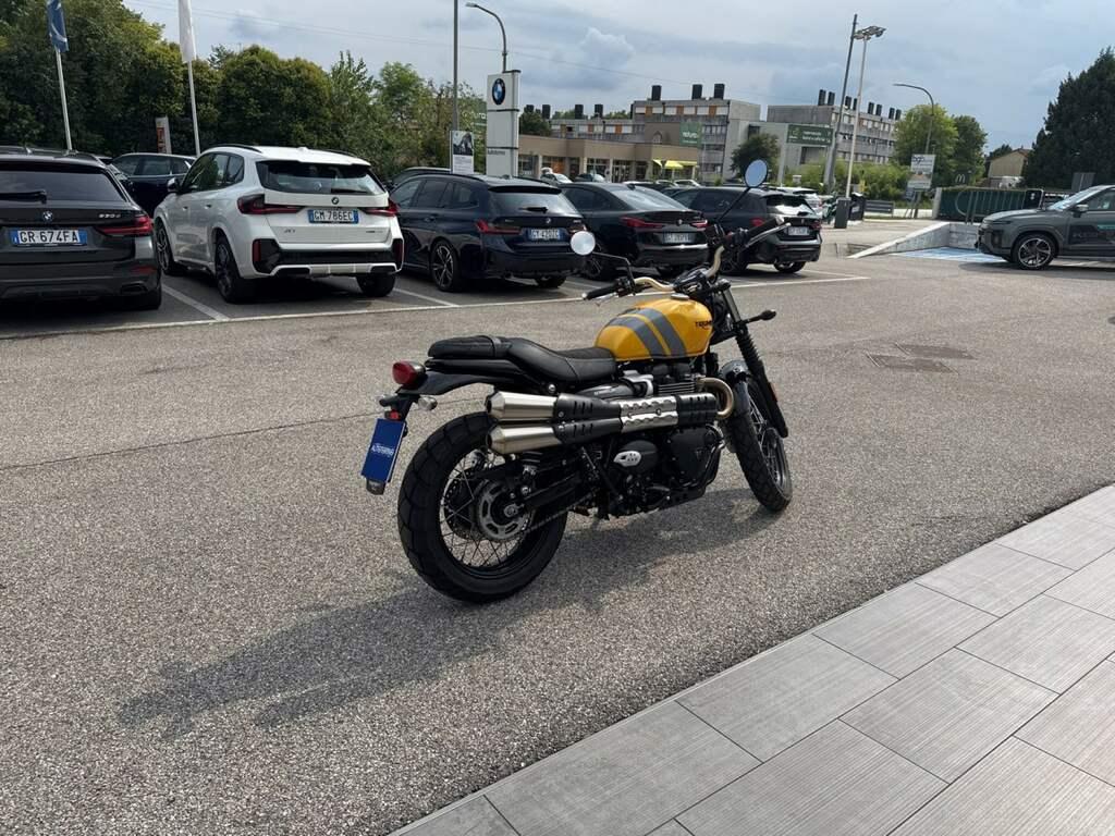SCRAMBLER 900