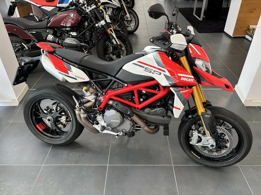 HYPERMOTARD 950