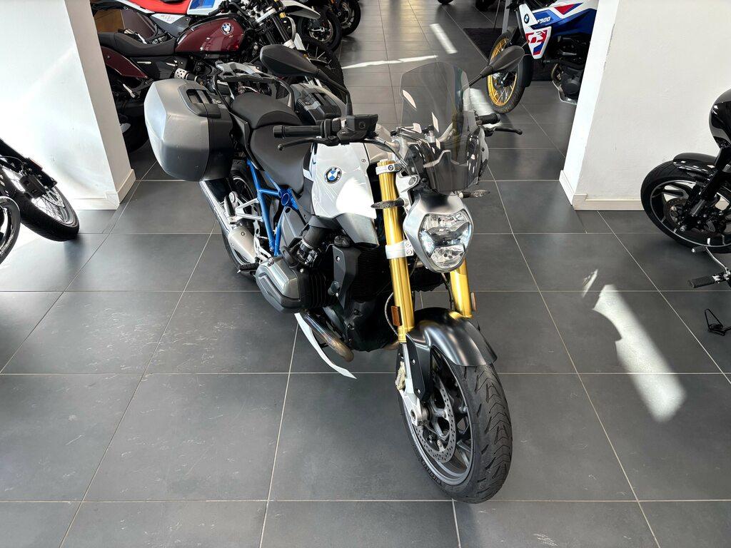 R 1200 R