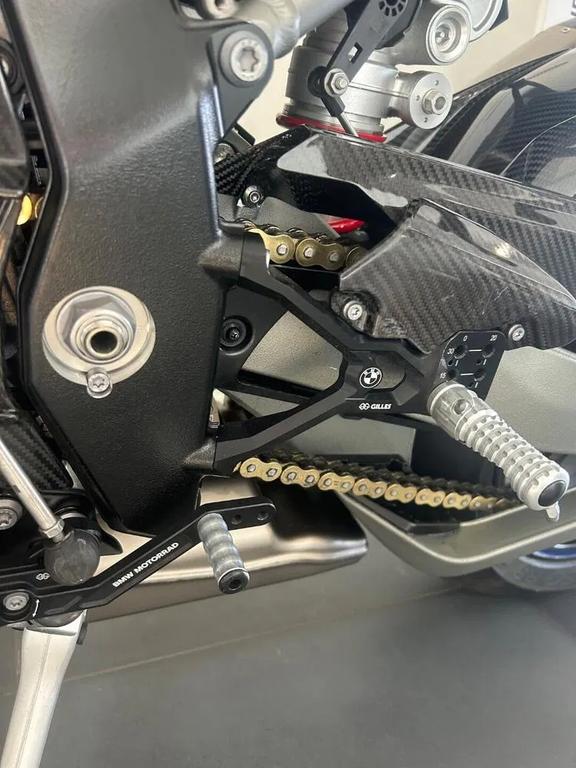 S 1000 RR