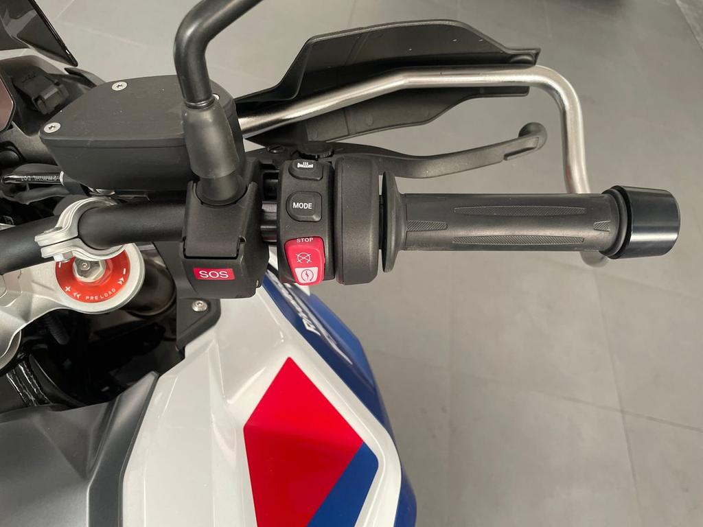 F 900 GS