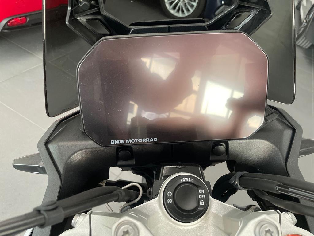 F 900 GS