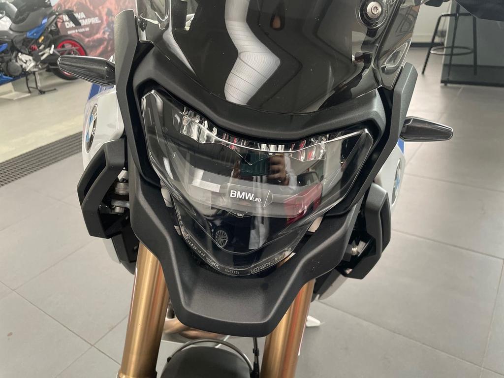 F 900 GS
