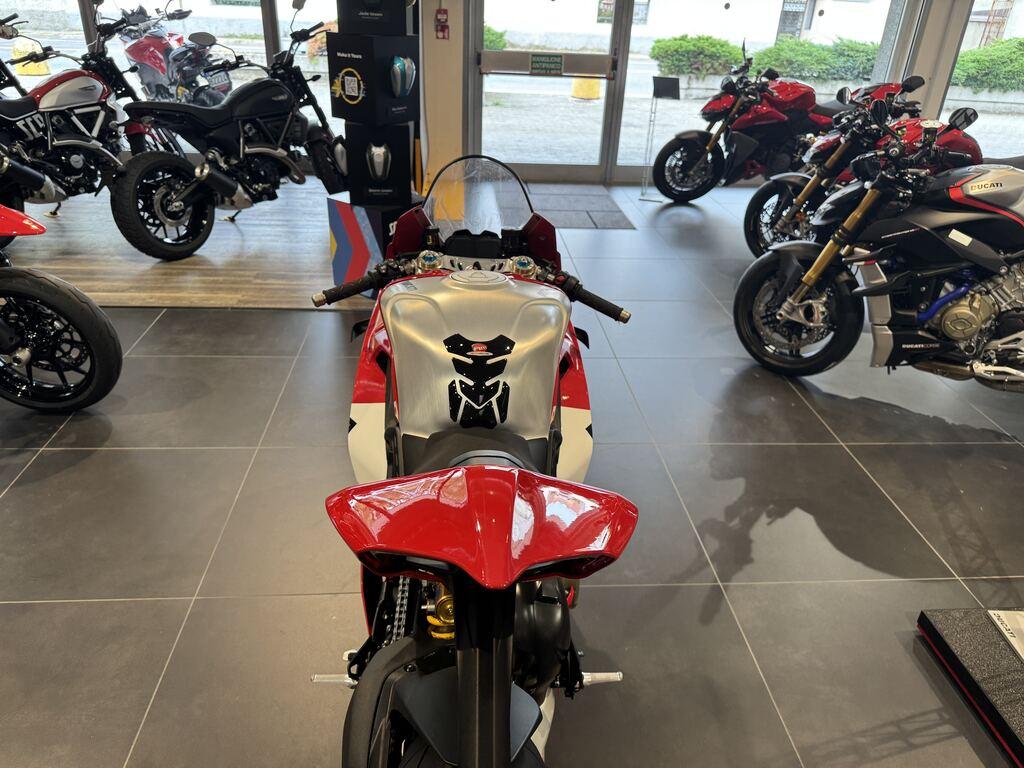 PANIGALE V4 R