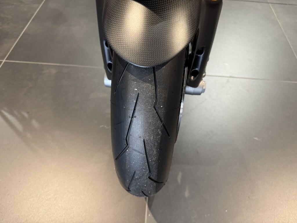 PANIGALE V4 R