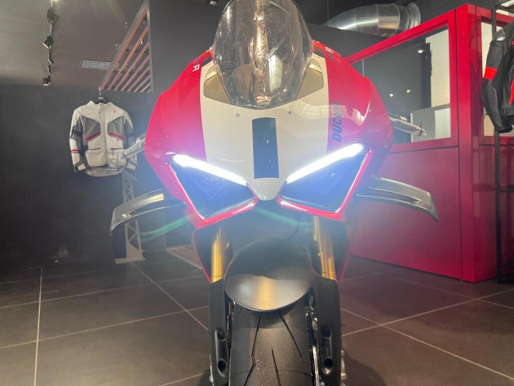 PANIGALE V4 R