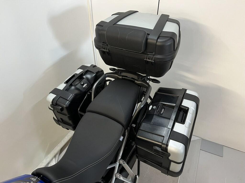 TIGER 900