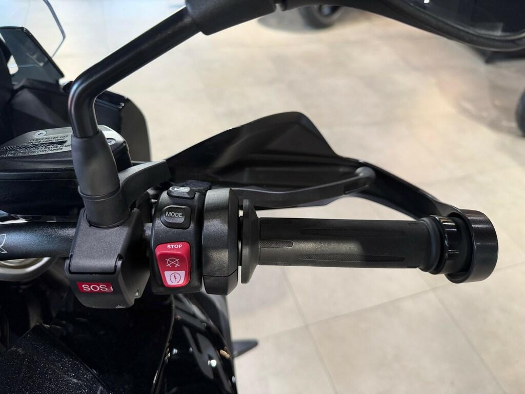 S 1000 XR