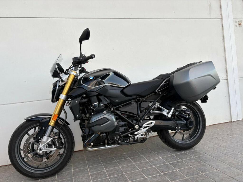 R 1200 R