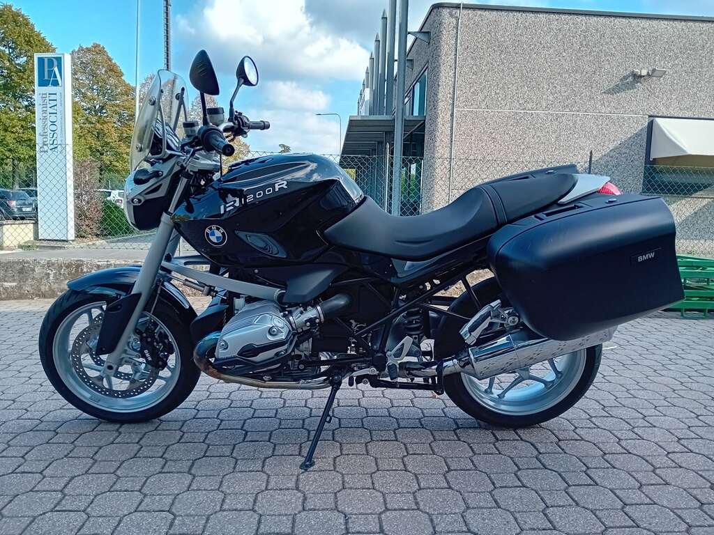 R 1200 R