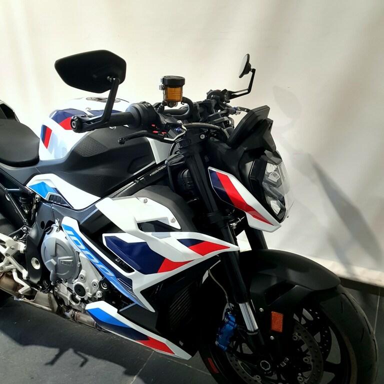 M 1000 R