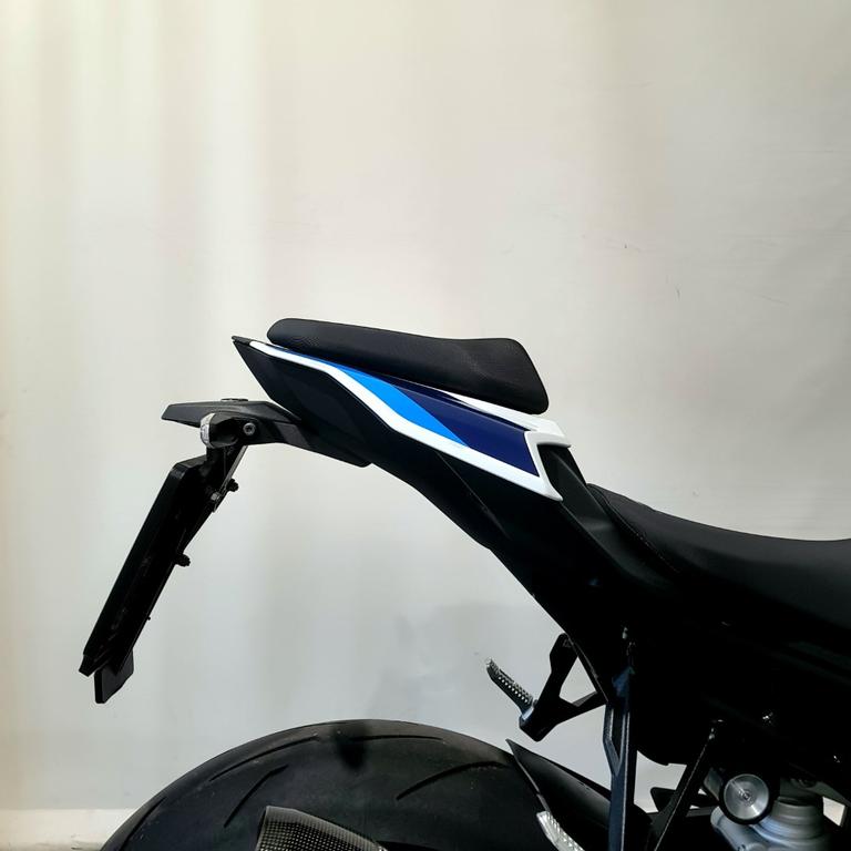 M 1000 R