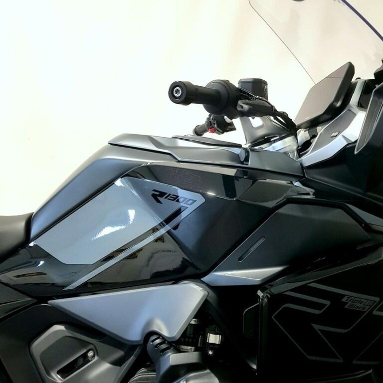 R 1300 RT