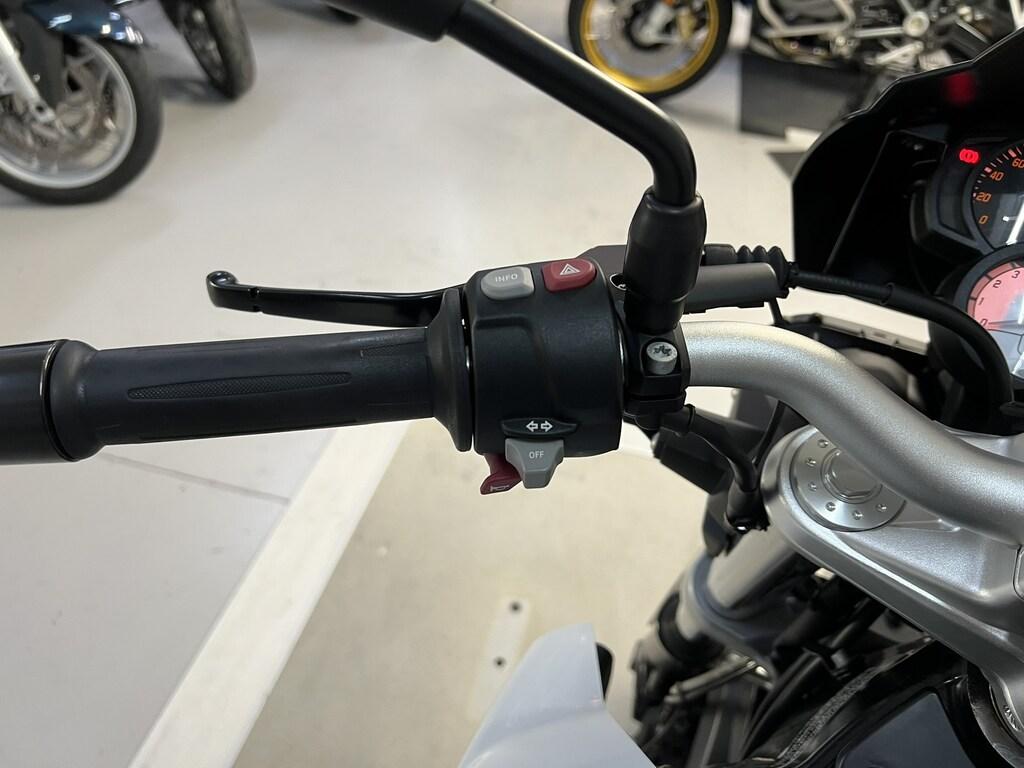 F 800 R