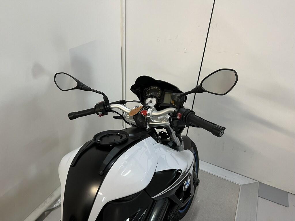 F 800 R