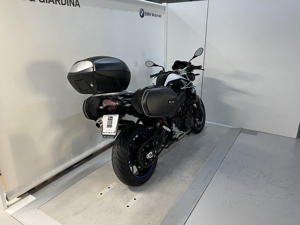 F 800 R