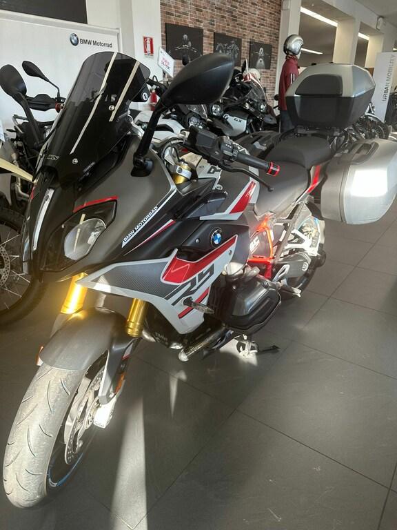 R 1200 RS