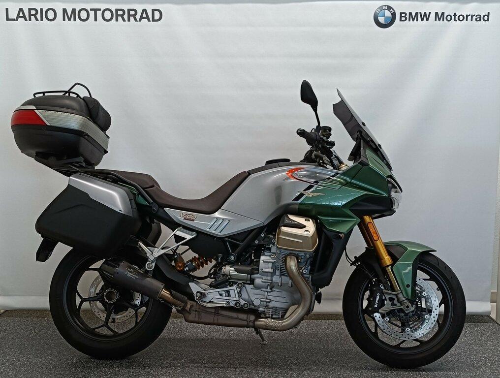 V100
