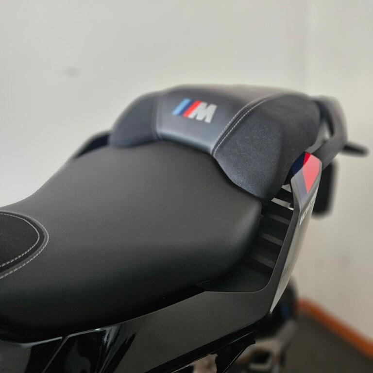 M 1000 XR