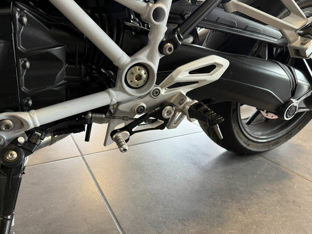 R 1250 R
