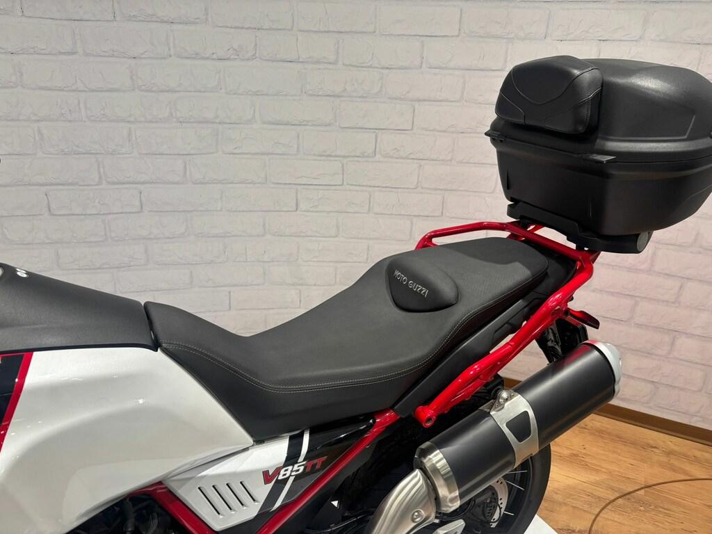 V85 TT
