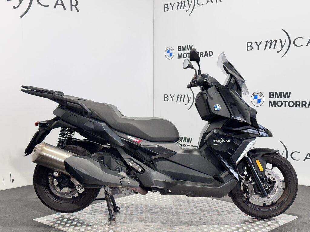 C 400 X