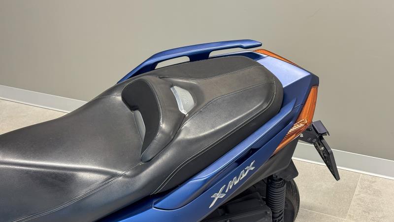 X-MAX 400