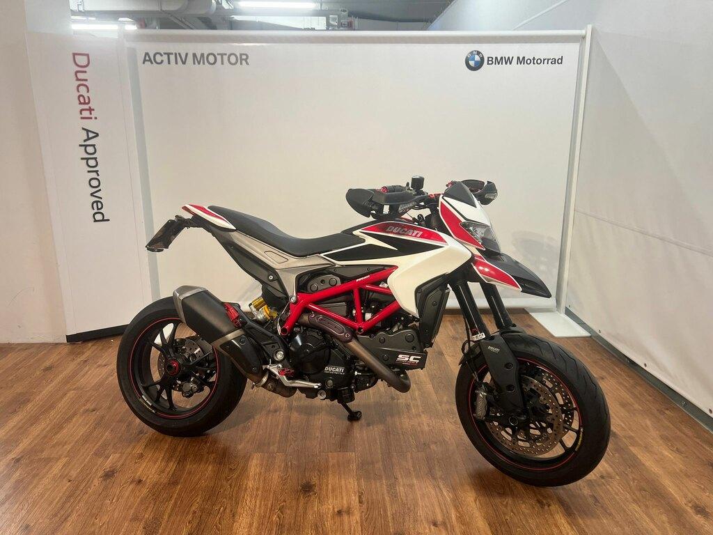 HYPERMOTARD 821