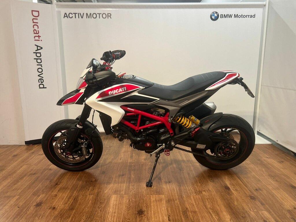 HYPERMOTARD 821
