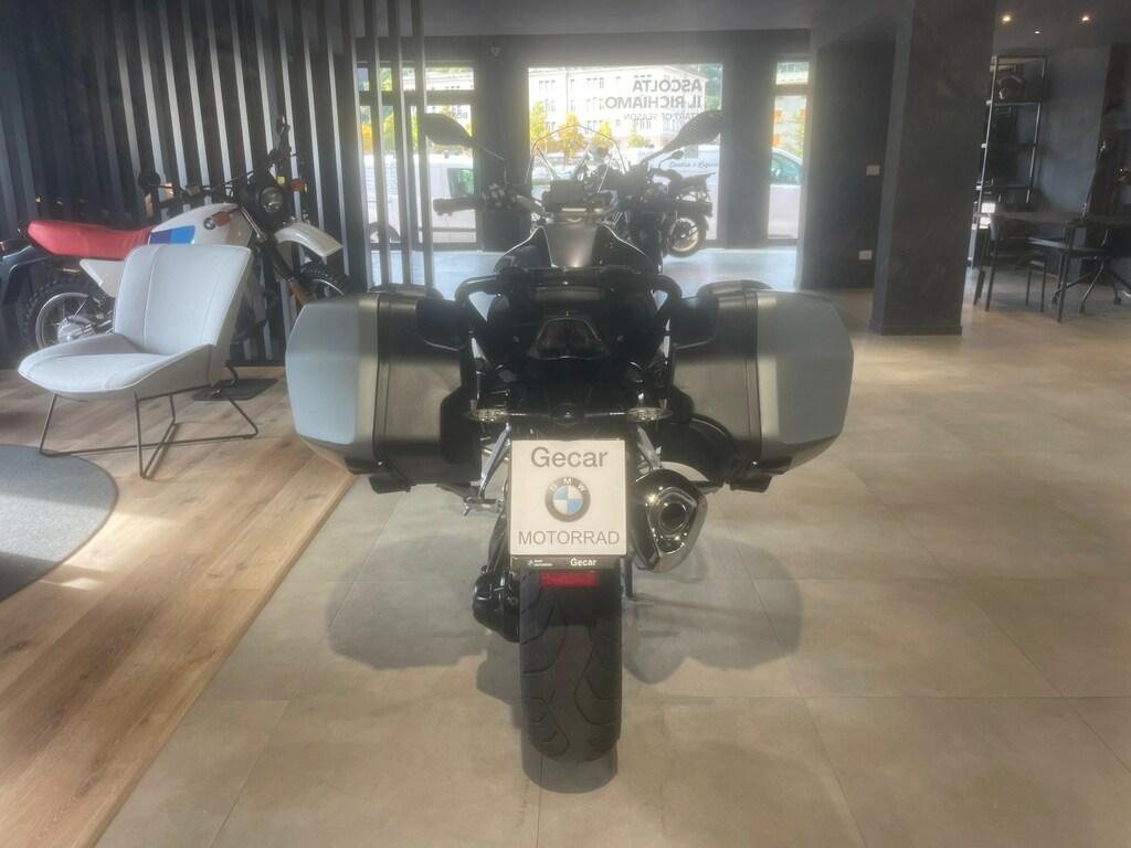 R 1200 R