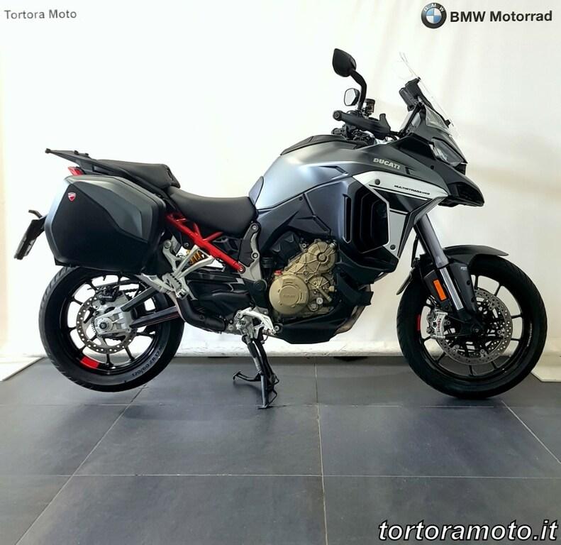 MULTISTRADA V4
