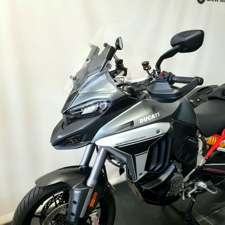 MULTISTRADA V4