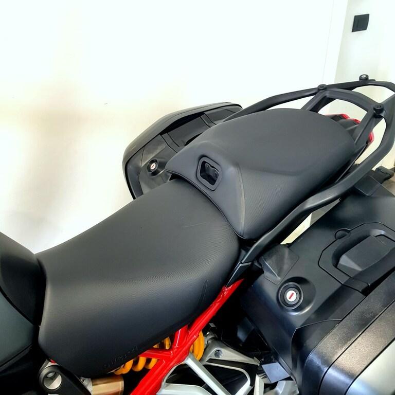 MULTISTRADA V4