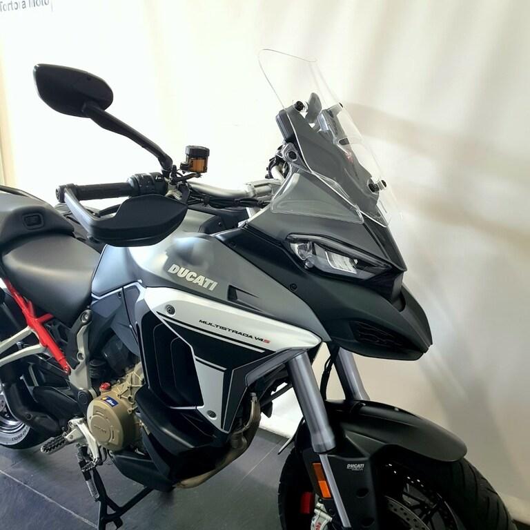MULTISTRADA V4